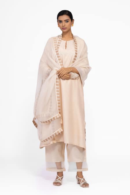 Bhavik Shah Beige Chanderi , Cotton, , Organza Embroidery, Tassels Kurta Set Online at Aza Fashions Bhavik Shah_Beige Chanderi , Cotton, , Organza Embroidery, Tassels Kurta Set _Online_at_Aza_Fashions