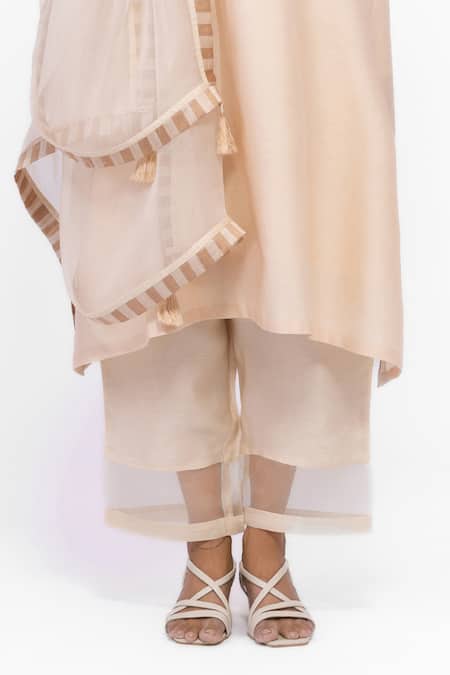 Bhavik Shah Beige Chanderi , Cotton, , Organza Embroidery, Tassels Kurta Set at Aza Fashions Bhavik Shah_Beige Chanderi , Cotton, , Organza Embroidery, Tassels Kurta Set _at_Aza_Fashions