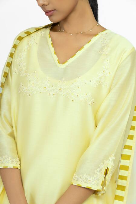 Buy_Bhavik Shah_Yellow Chanderi , Cotton, , Organza Embroidery V-neck Kurta Set 