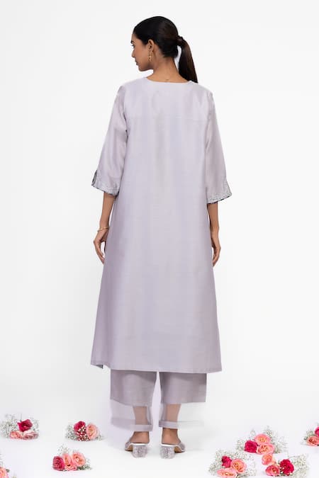 Bhavik Shah Embroidered Chanderi Silk Kurta Set 