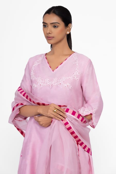 Buy_Bhavik Shah_Pink Chanderi , Organza Embroidery V-neck Kurta Set _Online_at_Aza_Fashions
