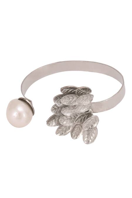 Shop_Trupti Mohta_Silver Plated Baroque Pearl Bracelet _Online_at_Aza_Fashions