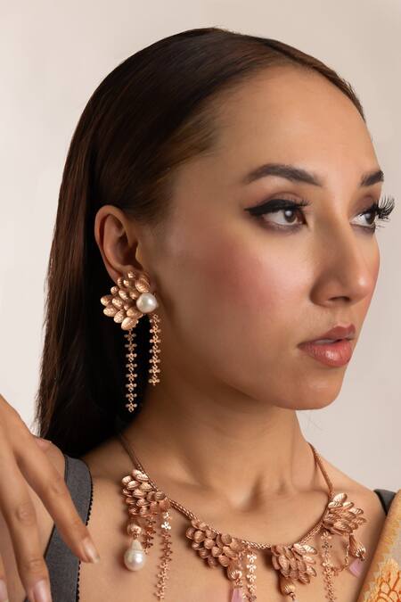 Buy Trupti Mohta Rose Gold Pearls Baroque Leaf Motif Bracelet Online at Aza Fashions Buy_Trupti Mohta_Rose Gold Pearls Baroque Leaf Motif Bracelet _Online_at_Aza_Fashions