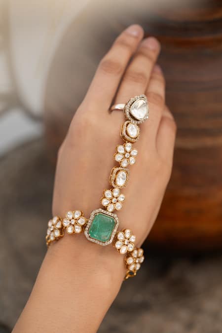 Do Taara_Gold Plated Stones Floral Polki Hathphool Bracelet _Online_at_Aza_Fashions