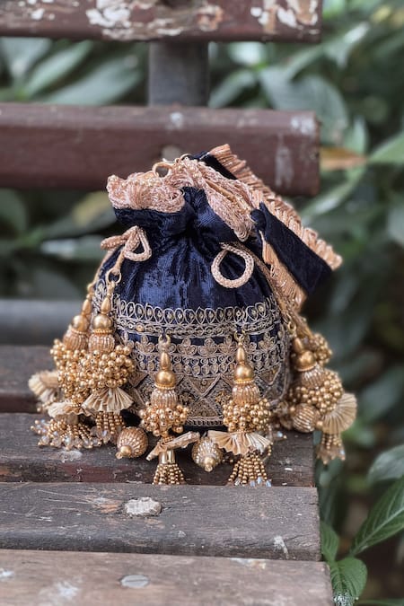 Bhavna Kumar Velvet Potli with Gold Tassels With Detachable Strap 