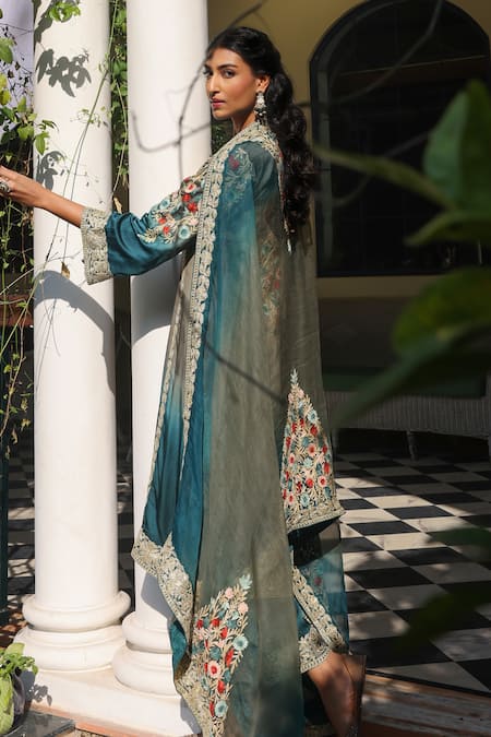 Buy_Angad Creations_Blue Embroidery Round Neck Ombre Kurta Set 