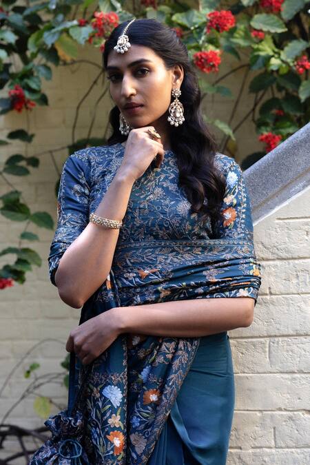 Buy Angad Creations Peach Crepe Embroidery Round Neck Peacock Blue Designer Saree Set Buy_Angad Creations_Peach Crepe Embroidery Round Neck Peacock Blue Designer Saree Set