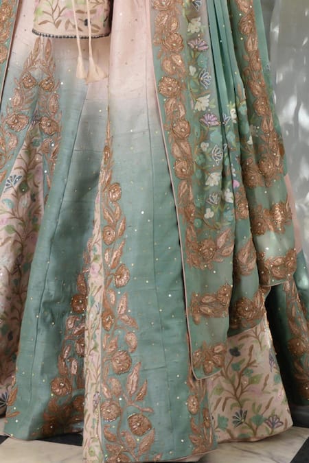 Angad Creations_Green Embroidery, Sequins V-neck Lehenga Set _Online_at_Aza_Fashions