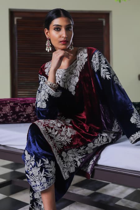 Shop_Angad Creations_Maroon Embroidery Square Neck Velvet Kurta Set In And Blue _at_Aza_Fashions