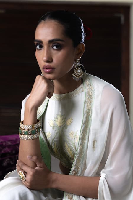 Angad Creations_Off White Embroidery Round Neck Kurta Set With Cape _Online_at_Aza_Fashions