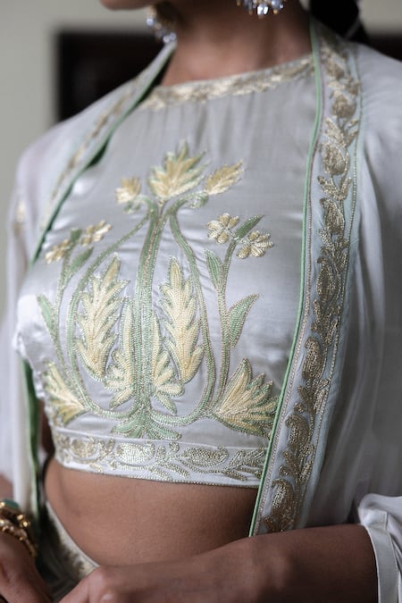 Buy_Angad Creations_Off White Embroidery Round Neck Kurta Set With Cape _Online_at_Aza_Fashions