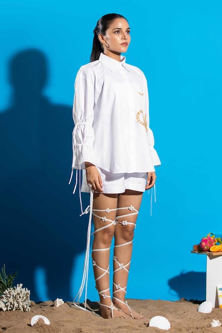 Angsa By Nidhir & Shelly_White Cotton Embroidery Collared Hand Relax Fit Shirt _Online_at_Aza_Fashions