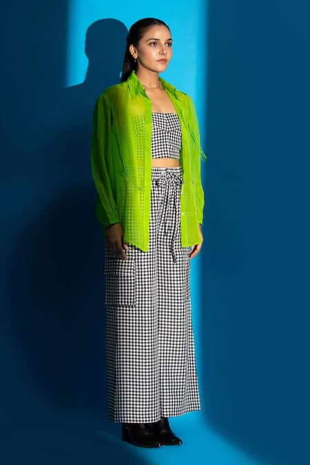 Angsa By Nidhir & Shelly_Green Organza, Crepe Embroidery Collared Neon Shirt With 3d Flowers _Online_at_Aza_Fashions