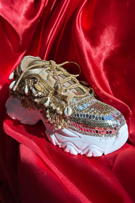 Buy Chal Jooti Gold Bohemian Gypsy Wedding Sneakers Online at Aza Fashions Buy_Chal Jooti_Gold Bohemian Gypsy Wedding Sneakers _Online_at_Aza_Fashions