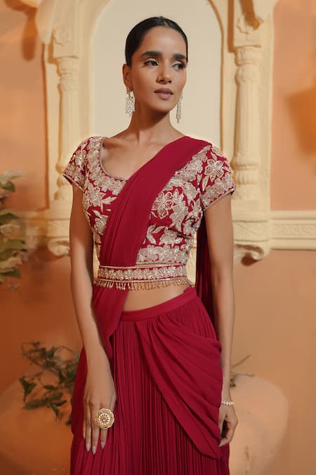 Buy Maisolos Red Net, Georgette Embroidery Scoop Neck Floral Pre-draped Saree Set Online at Aza Fashions Buy_Maisolos_Red Net, Georgette Embroidery Scoop Neck Floral Pre-draped Saree Set _Online_at_Aza_Fashions
