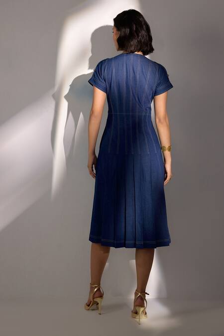 Shop Label Deepika Nagpal Blue Denim V-neck, Collared Relaxed Fit Midi Dress With Gold Buttons at Aza Fashions Shop_Label Deepika Nagpal_Blue Denim V-neck, Collared Relaxed Fit Midi Dress With Gold Buttons_at_Aza_Fashions