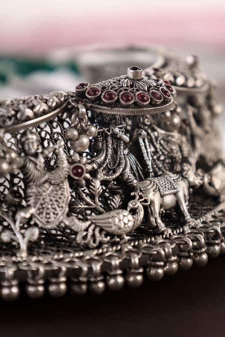 Mero Jewellery Temple 3D Carving Silver Choker 