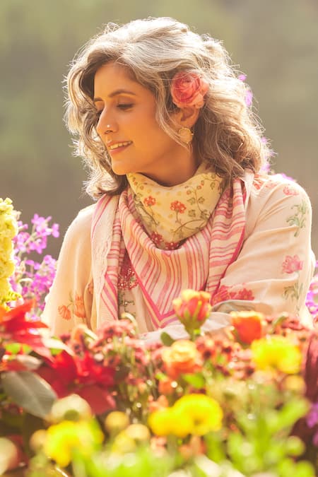 Buy_Paulmi And Harsh_Pink Cotton Embroidery Round Neck Floral Printed Kurta Set _Online_at_Aza_Fashions