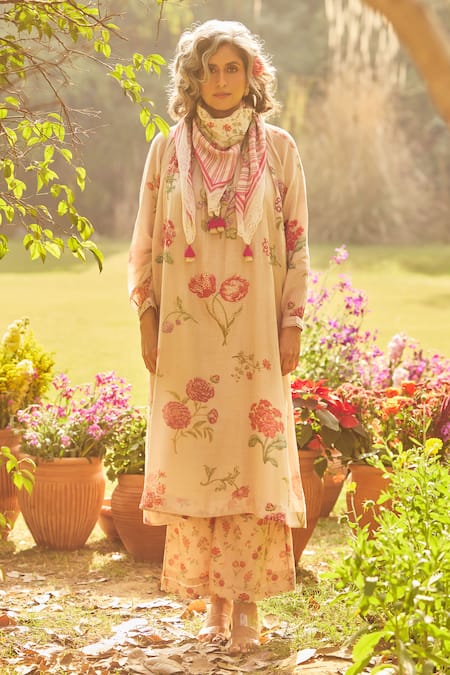 Shop_Paulmi And Harsh_Pink Cotton Embroidery Round Neck Floral Printed Kurta Set _Online_at_Aza_Fashions