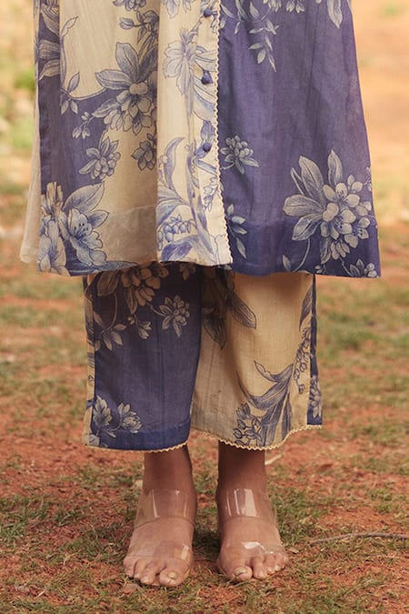 Buy_Paulmi And Harsh_Blue Chanderi, Cotton Lace Open Neck Printed Kurta Set With Scarf _Online_at_Aza_Fashions