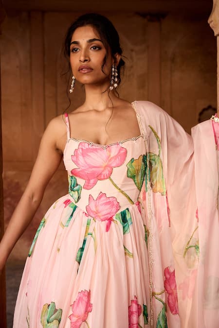 SAANJH BY LEA Pink Georgette, Jersey Embroidery Sweetheart Neck Floral Printed Anarkali Set Online at Aza Fashions SAANJH BY LEA_Pink Georgette, Jersey Embroidery Sweetheart Neck Floral Printed Anarkali Set _Online_at_Aza_Fashions