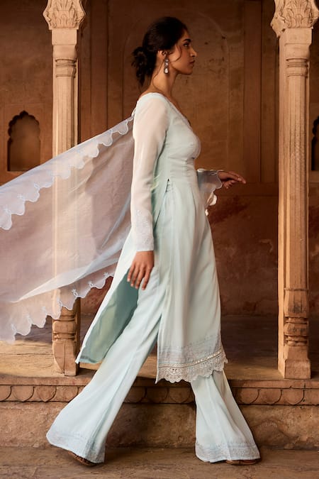 Shop SAANJH BY LEA Blue Georgette, Polyester, Organza Embroidery V-neck Baby Kurta Set Online at Aza Fashions Shop_SAANJH BY LEA_Blue Georgette, Polyester, Organza Embroidery V-neck Baby Kurta Set _Online_at_Aza_Fashions