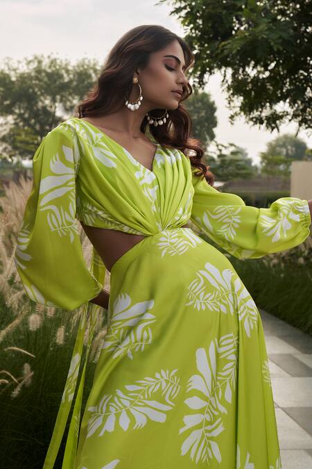 Vesture_Green V-neck Floral Print Full Sleeve Gown _Online_at_Aza_Fashions