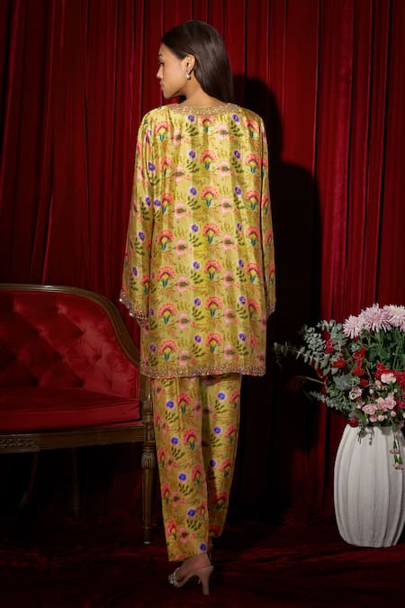 Brinda Sneha Crystal Embroidered Kurta Set 