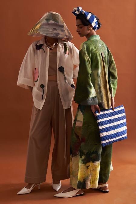 Buy_OFRIDA_Multi Color Embroidery Collared Hand-painted Abstract Jacket Shirt 