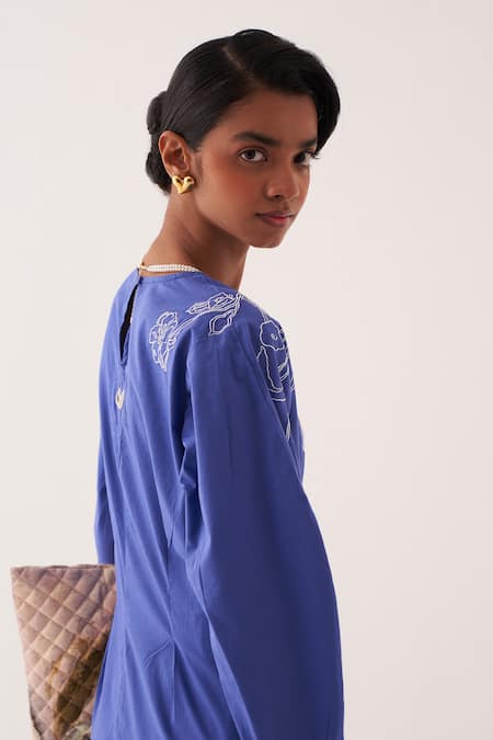 OFRIDA Darted Sleeve Midi Dress 