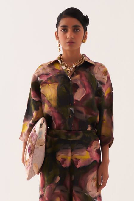 Buy OFRIDA Multi Color Cotton Embroidery Collared Abstract Expressionist Romani Set Online at Aza Fashions Buy_OFRIDA_Multi Color Cotton Embroidery Collared Abstract Expressionist Romani Set_Online_at_Aza_Fashions