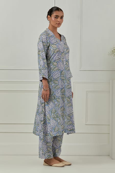 Buy_Musal_Blue Cotton, Silk Organza Embroidery Split Floral Block Printed Azalea Kurta Set _Online_at_Aza_Fashions