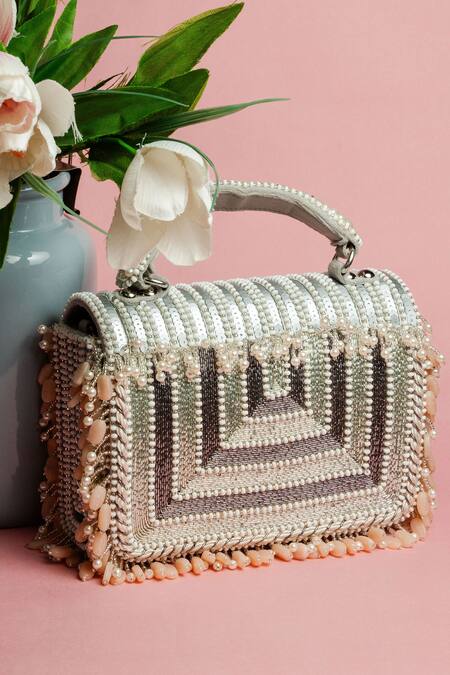 Nayaab By Sonia Silver Sequins, Beads Matto Splendour Kasse Box Clutch Online at Aza Fashions Nayaab By Sonia_Silver Sequins, Beads Matto Splendour Kasse Box Clutch _Online_at_Aza_Fashions