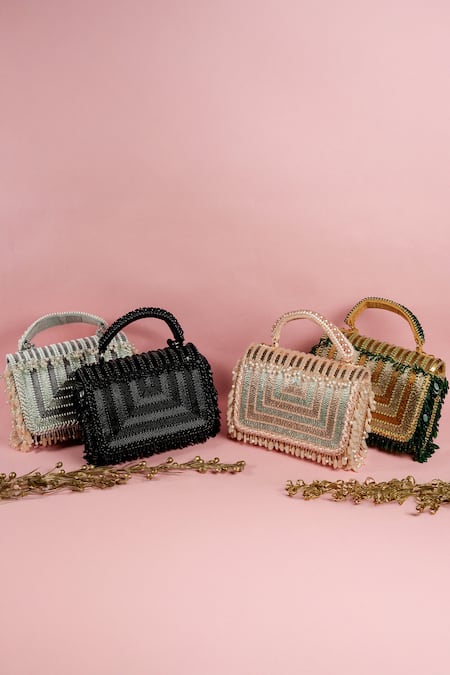 Nayaab By Sonia Pink Sequins, Beads Matto Splendour Kasse Box Clutch Online at Aza Fashions Nayaab By Sonia_Pink Sequins, Beads Matto Splendour Kasse Box Clutch _Online_at_Aza_Fashions