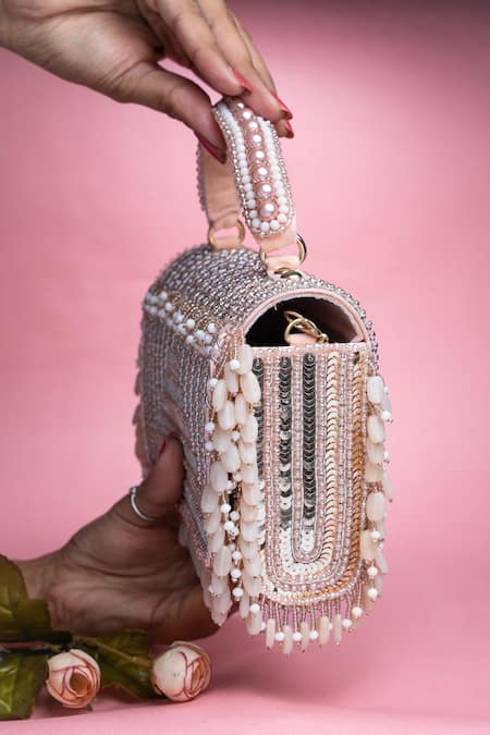 Buy Nayaab By Sonia Pink Sequins, Beads Matto Splendour Kasse Box Clutch Online at Aza Fashions Buy_Nayaab By Sonia_Pink Sequins, Beads Matto Splendour Kasse Box Clutch _Online_at_Aza_Fashions