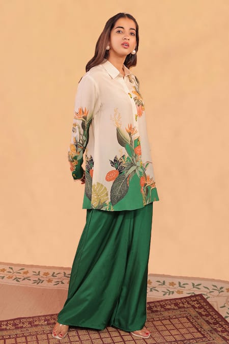 Buy_Surkh Syahi_Off White Cotton, Muslin Sequins Collared Kokum Shirt Tunic And Palazzo Co-ord Set _Online_at_Aza_Fashions