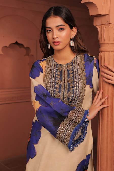 Shop_Surkh Syahi_Blue Linen Embroidery, Pom-poms Split V-neck Pankhudi Printed Kurta Set _Online_at_Aza_Fashions