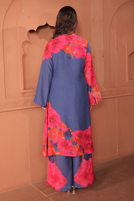 Shop_Surkh Syahi_Blue Linen Keyhole Neck Pankhudi Floral Printed Kurta Set _at_Aza_Fashions