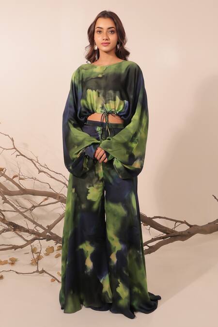 Surkh Syahi Green Cotton, Silk Round Neck Jheel Slouch Crop Top And Flared Pants Set Online at Aza Fashions Surkh Syahi_Green Cotton, Silk Round Neck Jheel Slouch Crop Top And Flared Pants Set _Online_at_Aza_Fashions