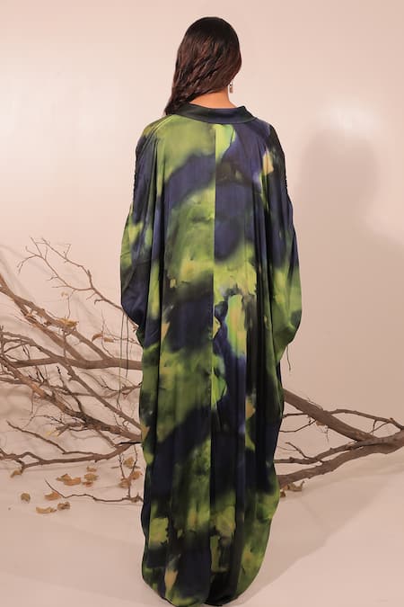 Shop Surkh Syahi Green Cotton, Silk V-neck Jheel Long Kaftan Set at Aza Fashions Shop_Surkh Syahi_Green Cotton, Silk V-neck Jheel Long Kaftan Set _at_Aza_Fashions