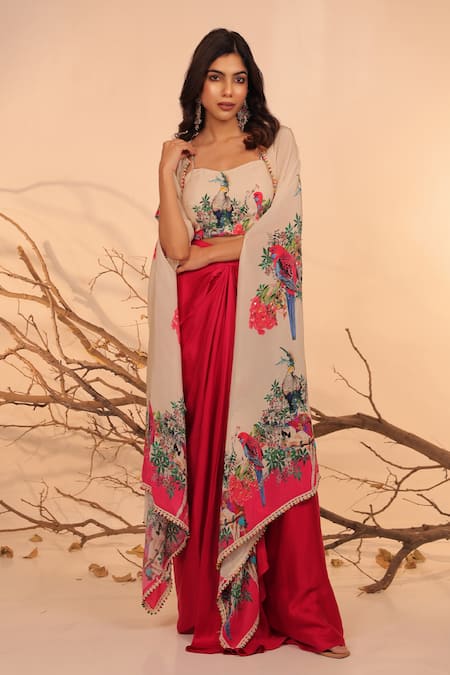 Buy_Surkh Syahi_Off White Crepe Embroidery Round Neck Floral Cape Set 