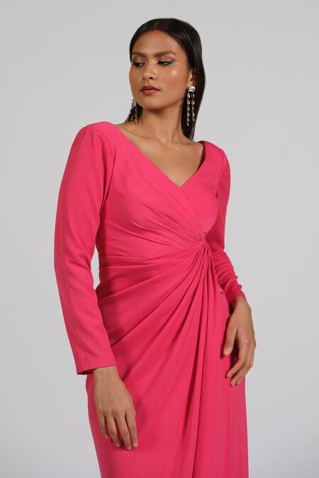Buy_Astha Batra_Fuchsia Crepe V-neck Structured Shoulder Drape Gown _Online_at_Aza_Fashions