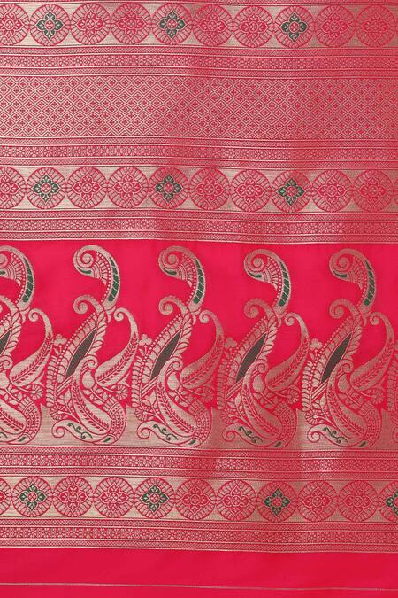 Naintara Bajaj Pink Silk, Satin Zari V-neck Light Woven Banarasi Saree at Aza Fashions Naintara Bajaj_Pink Silk, Satin Zari V-neck Light Woven Banarasi Saree_at_Aza_Fashions