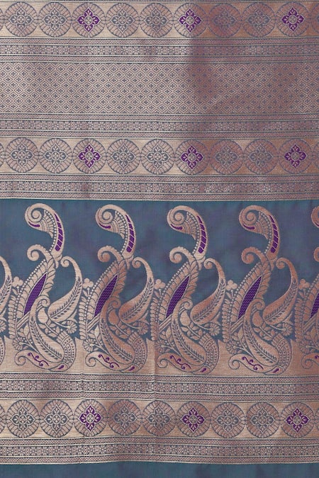 Buy_Naintara Bajaj_Pink Silk, Satin Zari Round Neck Woven Banarasi Saree 