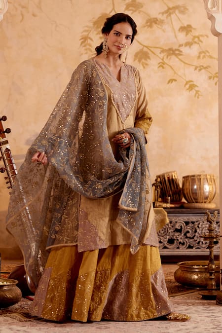 Shop Naaz By Noor Gray Chanderi, Organza Beads, Embroidery, Zari V-neck Kurta Sharara Set Online at Aza Fashions Shop_Naaz By Noor_Gray Chanderi, Organza Beads, Embroidery, Zari V-neck Kurta Sharara Set _Online_at_Aza_Fashions