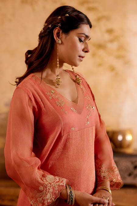 Shop Naaz By Noor Orange Chanderi, Tissue Sequins, Zari V-neck Kurta Set With Dupatta Online at Aza Fashions Shop_Naaz By Noor_Orange Chanderi, Tissue Sequins, Zari V-neck Kurta Set With Dupatta _Online_at_Aza_Fashions