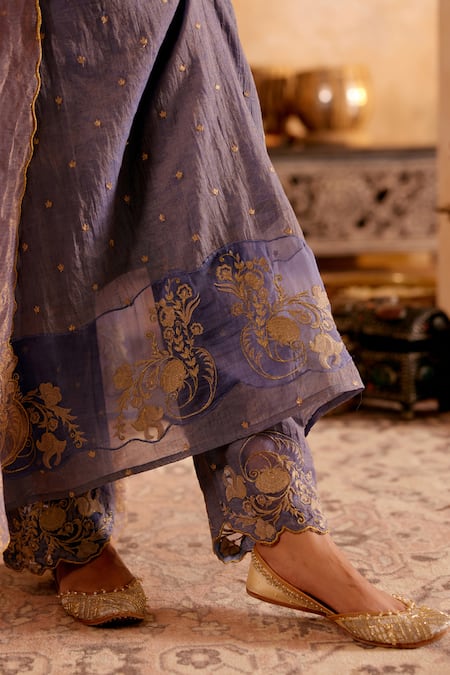 Buy Naaz By Noor Lavender Chanderi, Tissue Sequins, Zari Round Neck Kurta Set Online at Aza Fashions Buy_Naaz By Noor_Lavender Chanderi, Tissue Sequins, Zari Round Neck Kurta Set _Online_at_Aza_Fashions