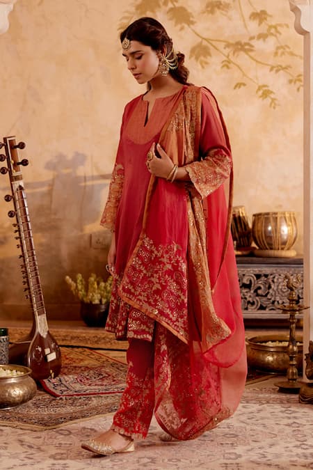 Shop Naaz By Noor Red Chanderi, Organza, Tissue Embroidery Round Neck Kalidar Kurta Set Online at Aza Fashions Shop_Naaz By Noor_Red Chanderi, Organza, Tissue Embroidery Round Neck Kalidar Kurta Set _Online_at_Aza_Fashions