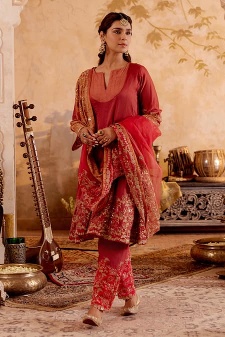 Naaz By Noor Red Chanderi, Organza, Tissue Embroidery Round Neck Kalidar Kurta Set at Aza Fashions Naaz By Noor_Red Chanderi, Organza, Tissue Embroidery Round Neck Kalidar Kurta Set _at_Aza_Fashions