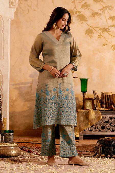 Buy Naaz By Noor Gray Chanderi Embroidery V-neck Teal Kurta Set Online at Aza Fashions Buy_Naaz By Noor_Gray Chanderi Embroidery V-neck Teal Kurta Set _Online_at_Aza_Fashions